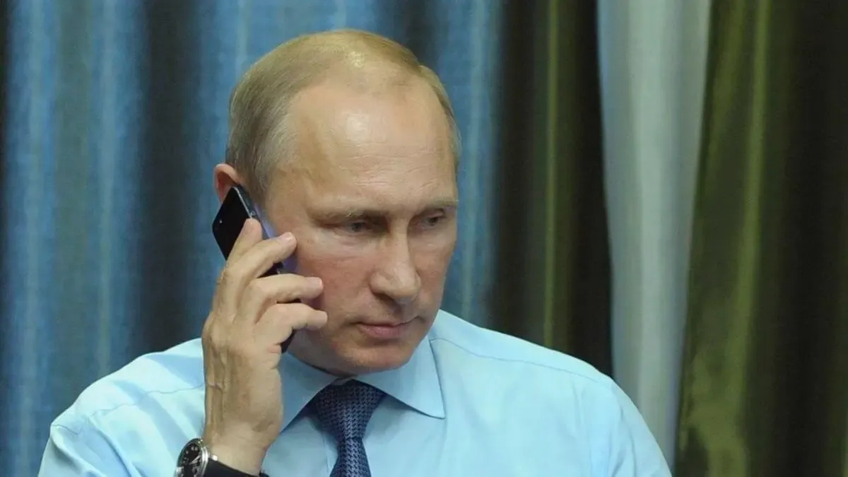 Putin al telefono