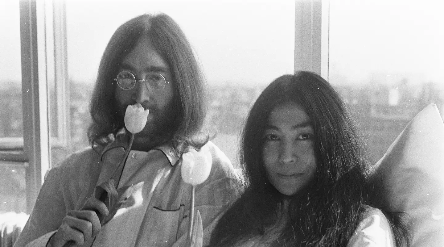 John Lennon y Yoko Ono en 1969.