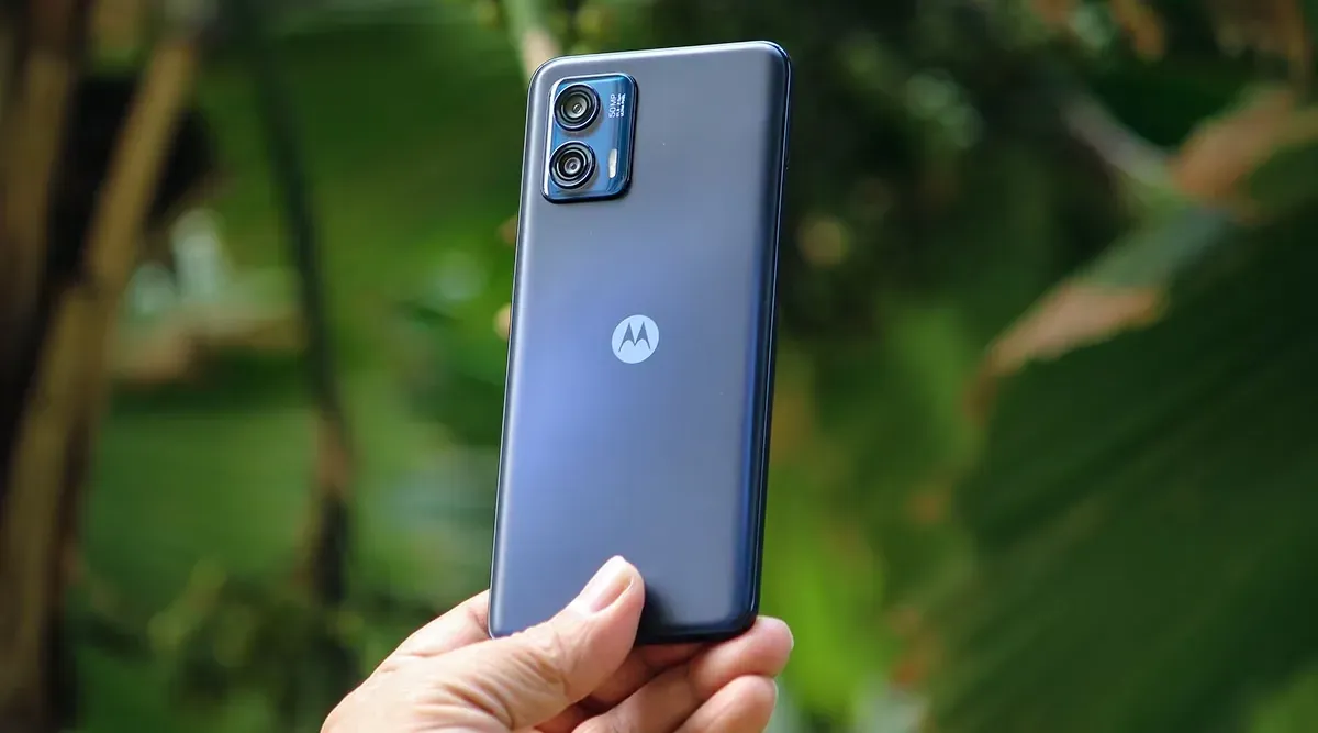 Parte trasera del Motorola Moto g73 5G.