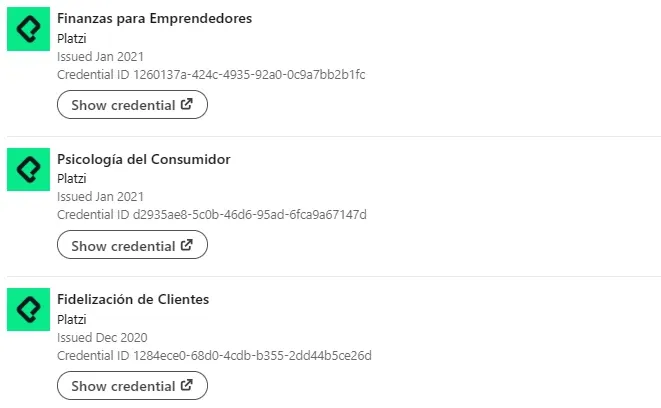 Certifiicaciones de Platzi incluidas en un perfil de Linkedin. Imagen de Kevin Hernández.