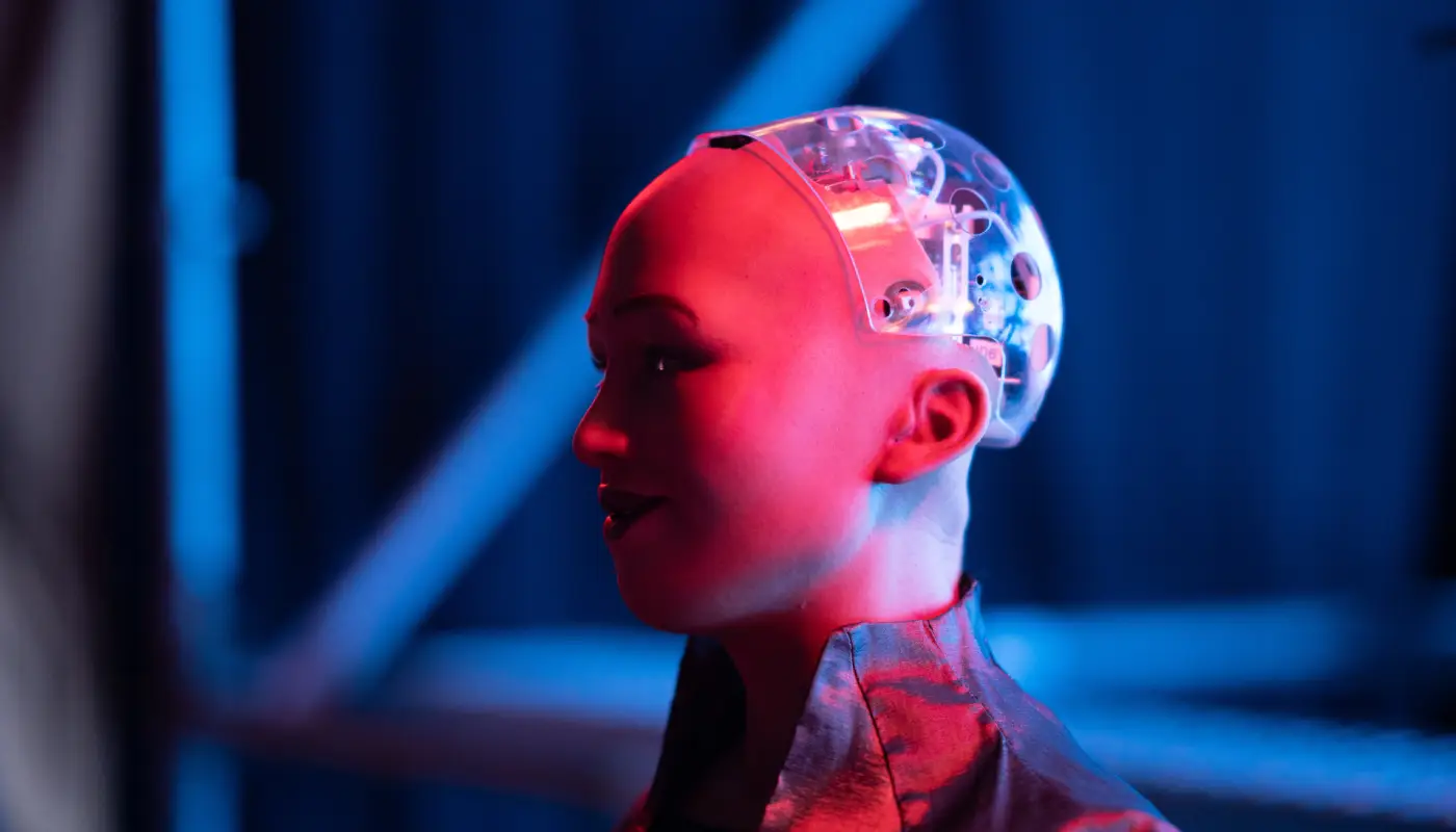 Robot humanoide en una convención.