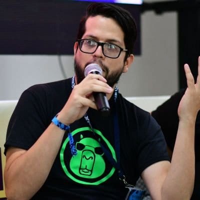 Kevin Hernández cover image